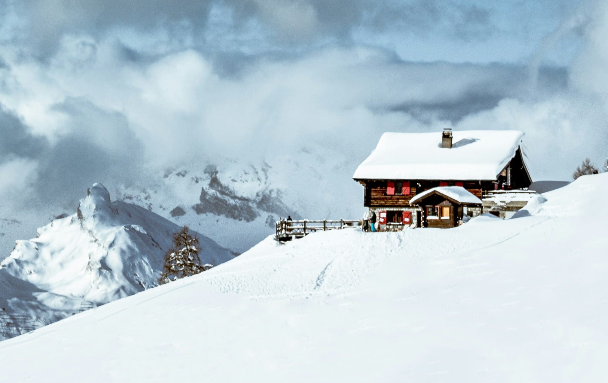 CH 120 - Watching The Gate